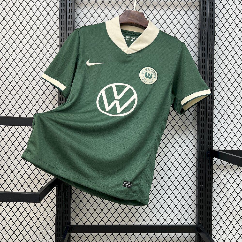 Camiseta de fútbol Wolfsburg 2025/26 ESPECIAL MANGA CORTA VERSION FAN